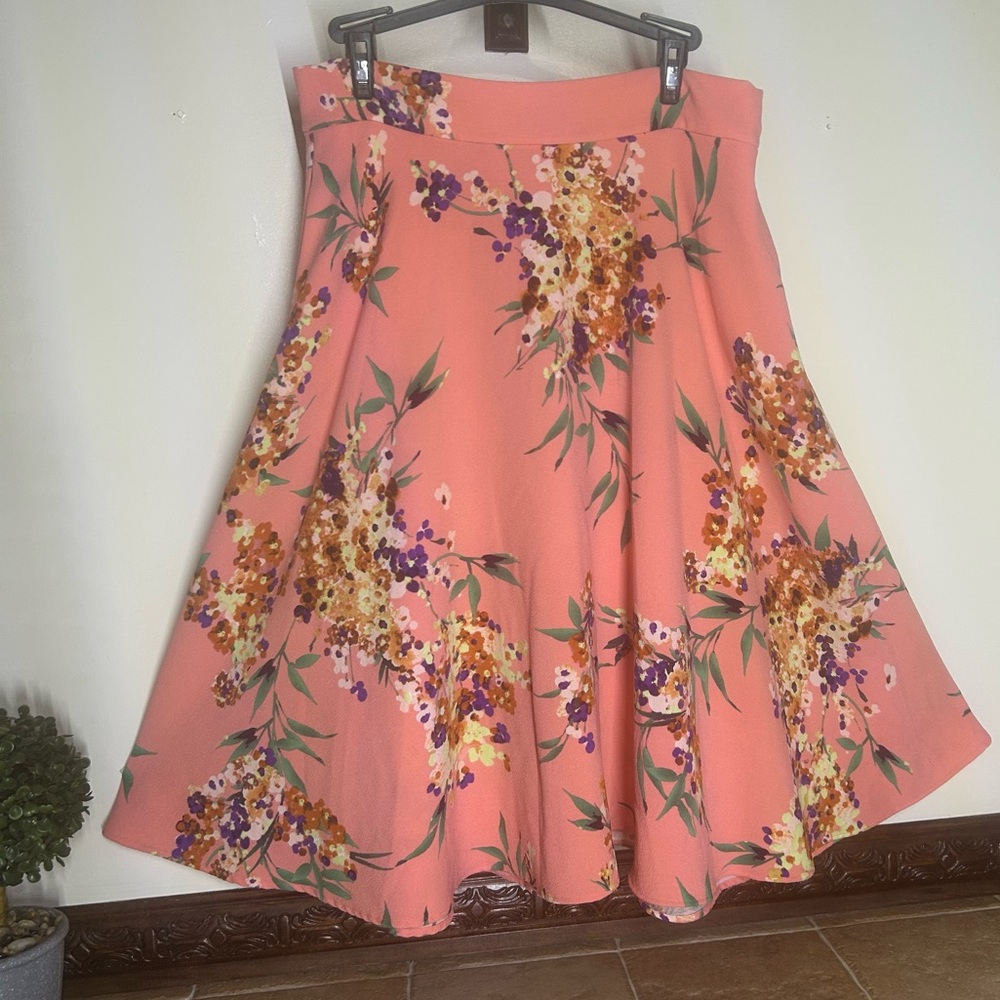 Eva Mendez long skirt